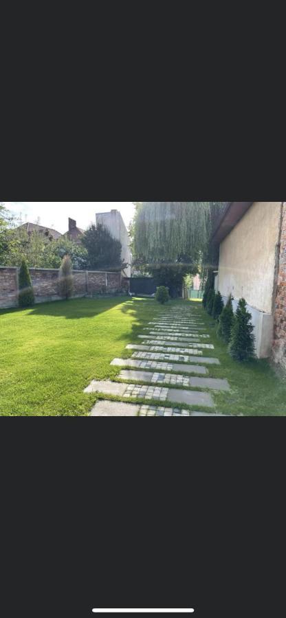 Hotel Aleea Teilor Câmpulung Zewnętrze zdjęcie