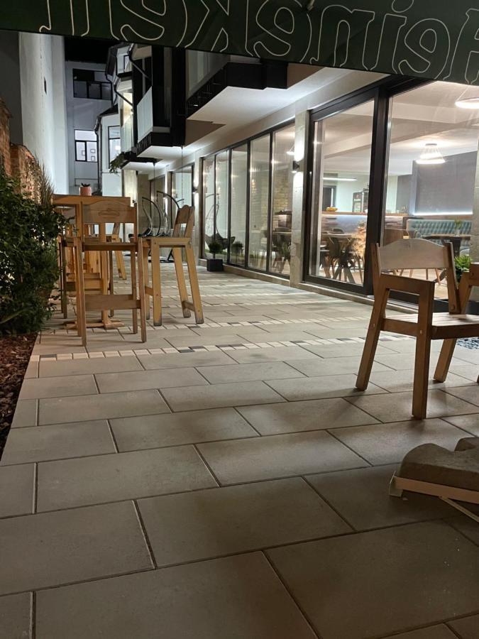 Hotel Aleea Teilor Câmpulung Zewnętrze zdjęcie