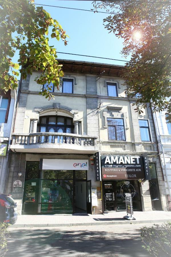 Hotel Aleea Teilor Câmpulung Zewnętrze zdjęcie