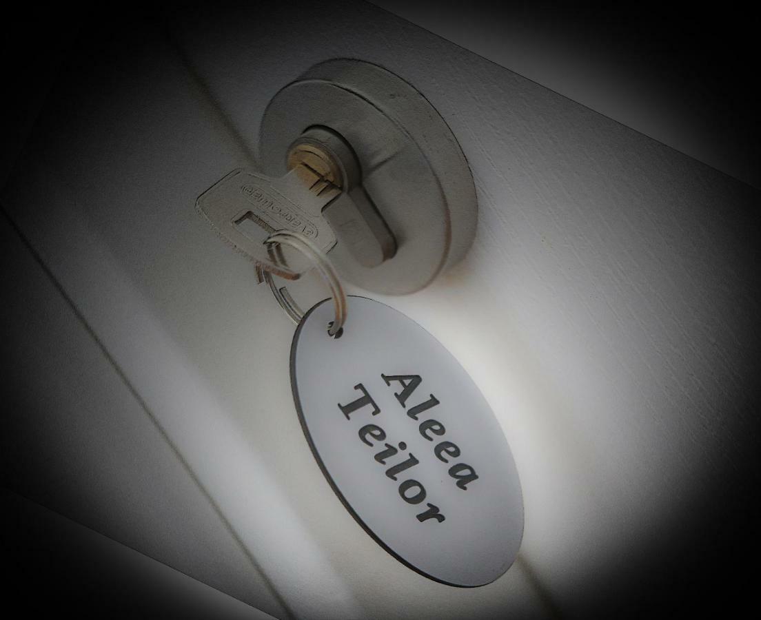 Hotel Aleea Teilor Câmpulung Zewnętrze zdjęcie